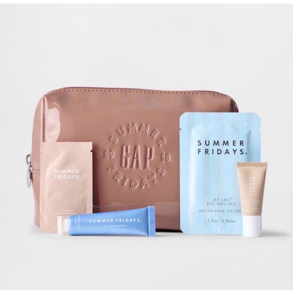 Gap x Summer Fridays Cosmetic Case & Gift Set